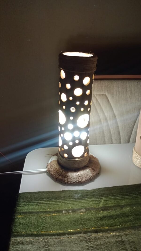 Luminária de Bambu Artesanal